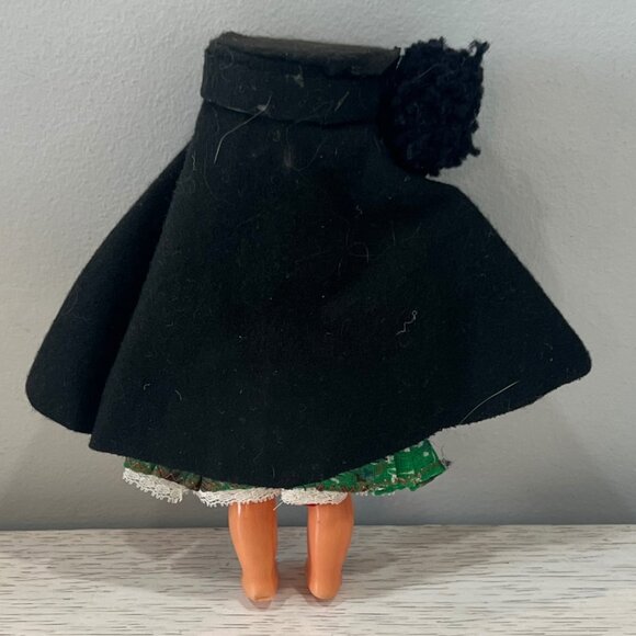 Vintage 1950's Italian 8" Sleepy Eyes Sardinian Souvenir Girl Doll Italy Pom Hat - Picture 8 of 11